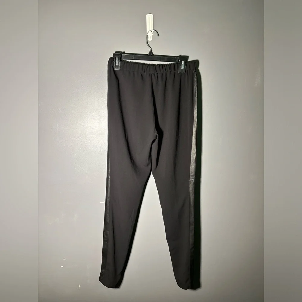 Alice+Olivia Pull On Lamb Leather Trim Skinny Pants Size 2 - Picture 3 of 5